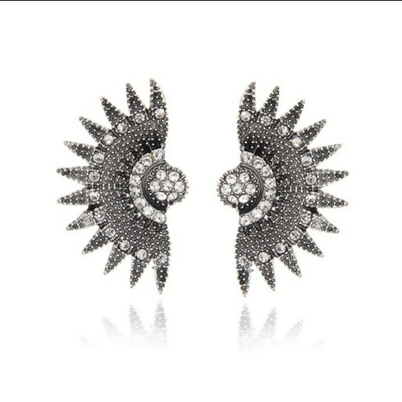 BOGO Vintage Style Starburst Rhinestone Earrings - Picture 2 of 6